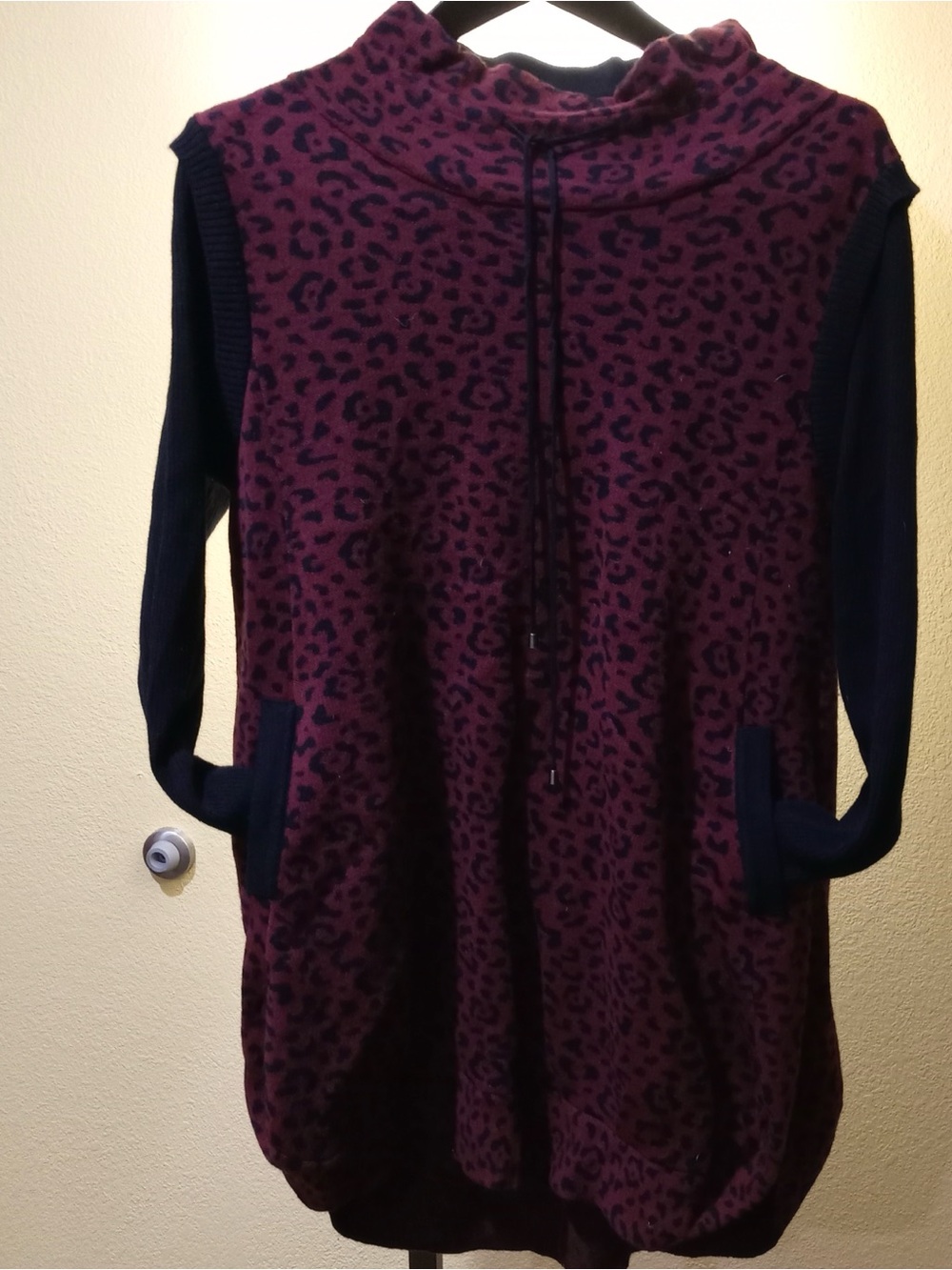 Women's Milalio  Purple Leopard Print Hooded Sweater